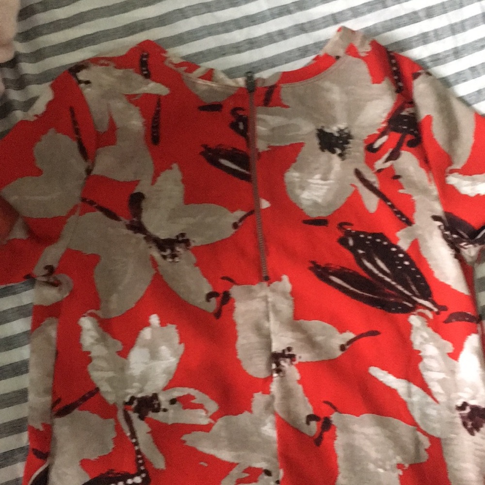 Dress - Picture 3 of 4
